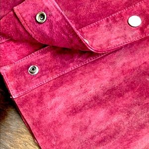 Suede snap button up skirt. Sz S.